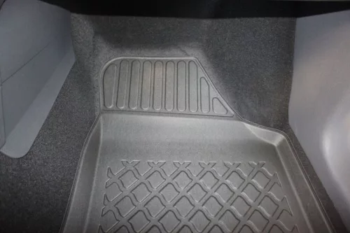 Volkswagen Touran ( 2003-2015 ) Aristar 3D-Gummimattenset mit hohem Rand