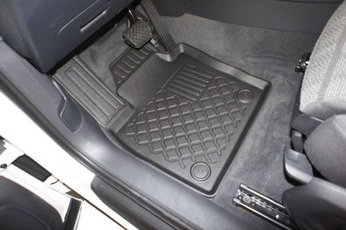 Audi Q3 (8U) ( 2011-2018 ) Aristar hochwandige 3D Gummifußmatten