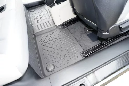 BMW I3 (I01) ( 2013-2022 ) Aristar hochwandige 3D Gummifußmatten