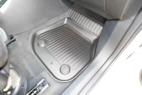  BMW X1 (U11) Plug-in-Hybrid (2022-) / iX1 (2022-) Aristar hochrandiger 3D-Gummimatten-Satz