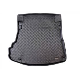   Audi A4 (B5) Sedan ( 1994-2001 ) Rezaw-Plast passgenaue Kofferraumwanne