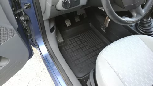 Ford Fiesta (V) Facelift (2005-2008) / Fusion Facelift (2005-2012) Rezaw-Plast-Gummimattensatz mit hohem Rand