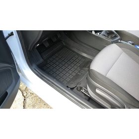   Hyundai i20 (II) ( 2014-2020 ) Rezaw-Plast hochwandige Gummifußmatten