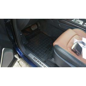   SsangYong REXTON ( 2017- ) / Musso Grand (II) ( 2020- ) Rezaw-Plast hochwandige Gummifußmatten