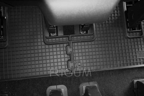 Ford Custom Tourneo ( 2018- ) 3. sor Rigum Gummifußmatten