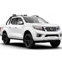 Nissan NAVARA Gummifußmatte